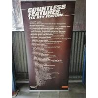 "Countless Features. Its Key Feature." Banner for Mahindra XUV500 