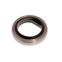 FRC8227  Spacer - Hub Oil Seal - Front & Rear  Def - Ds1 - RRC