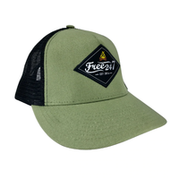Free 24 7 Beach Run Classic Trucker FRE014