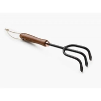 Barebones Cultivator with Walnut Handle Premium Garden Tools GDN-053